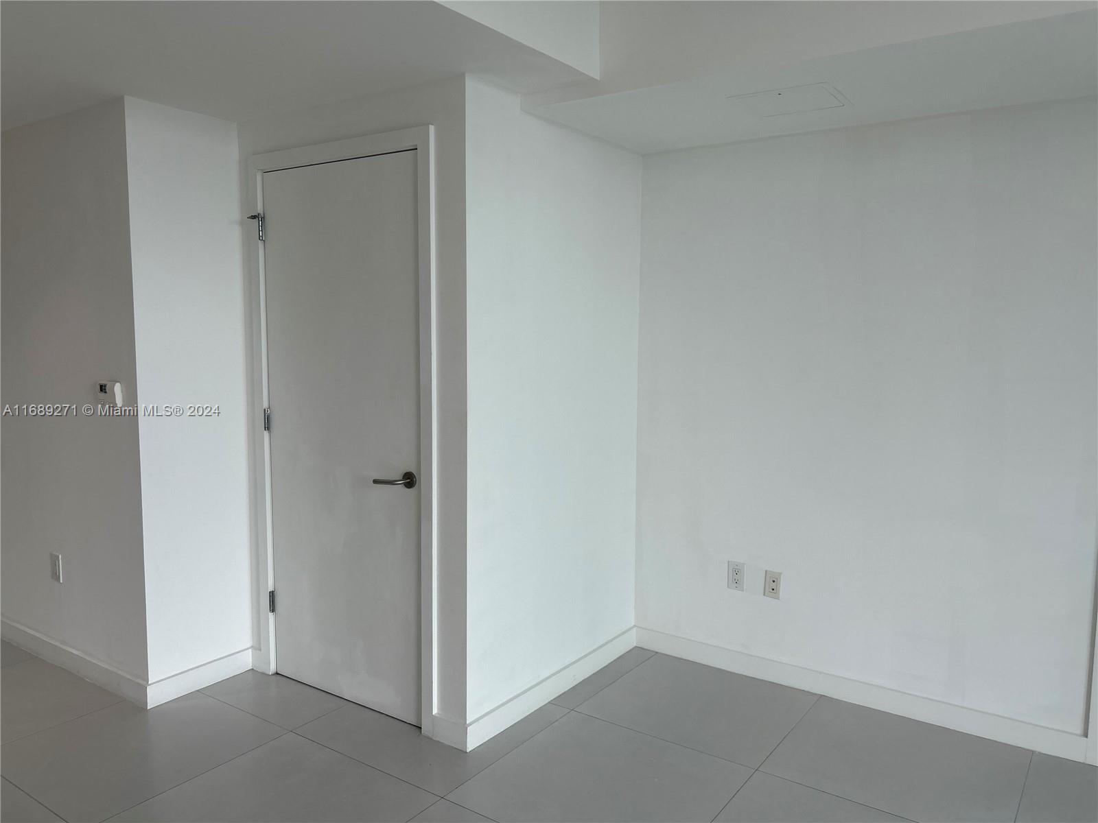 PARAISO BAYVIEWS CONDO - Residential