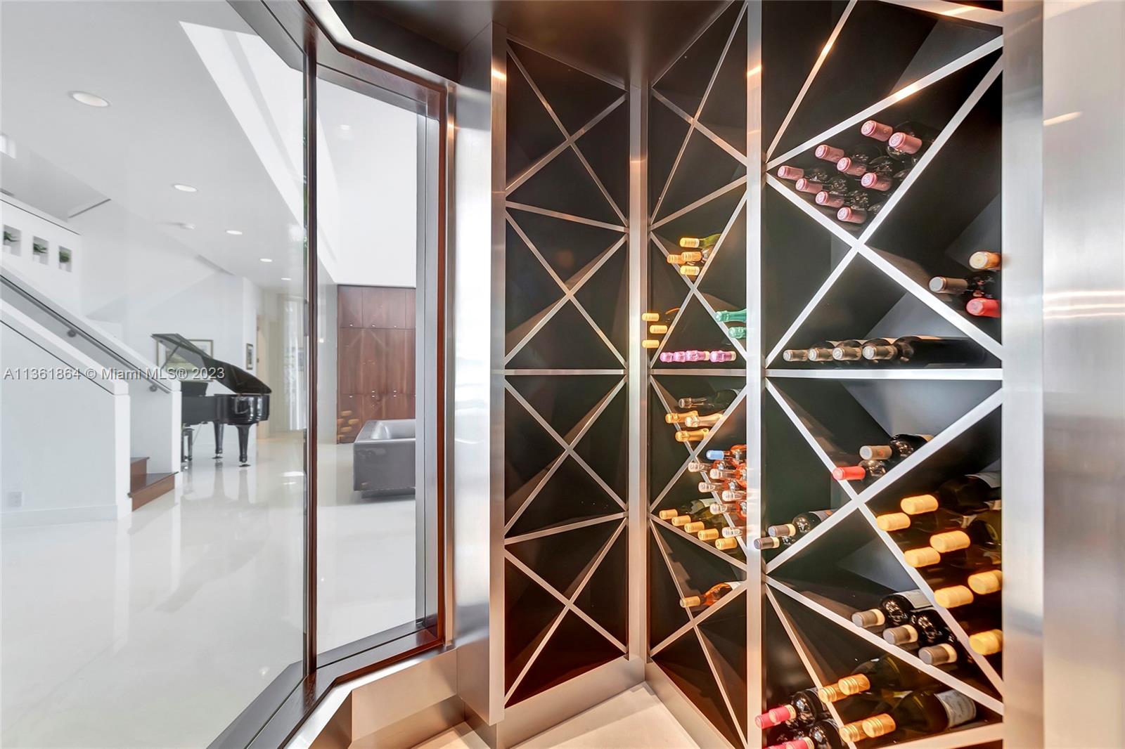 CORAL RIDGE COUNTRY CLUB - Residential