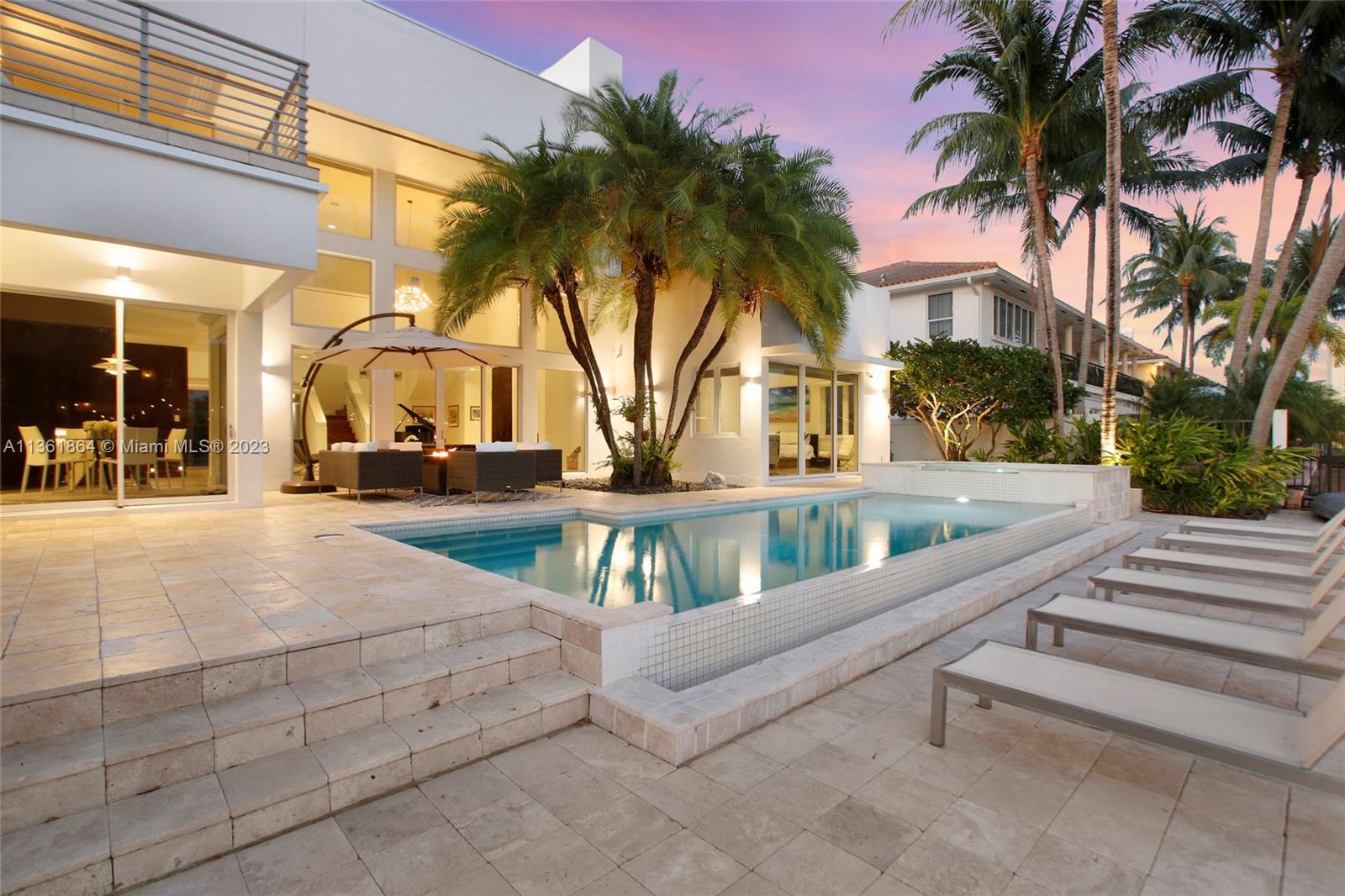 CORAL RIDGE COUNTRY CLUB - Residential