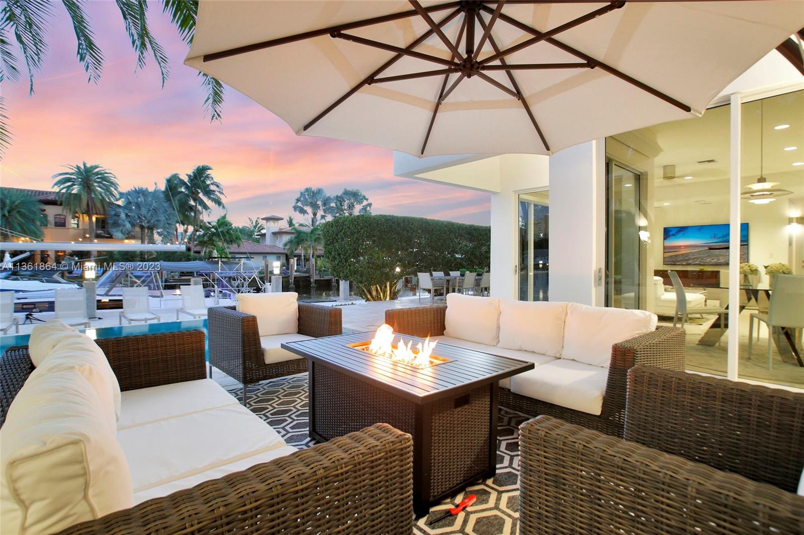 CORAL RIDGE COUNTRY CLUB - Residential