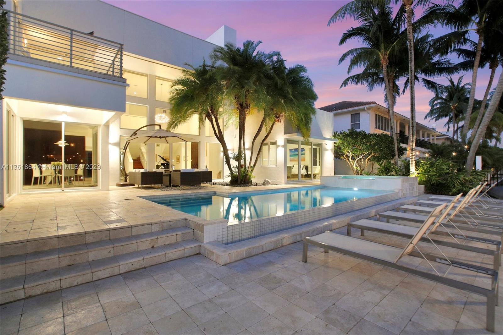 CORAL RIDGE COUNTRY CLUB - Residential