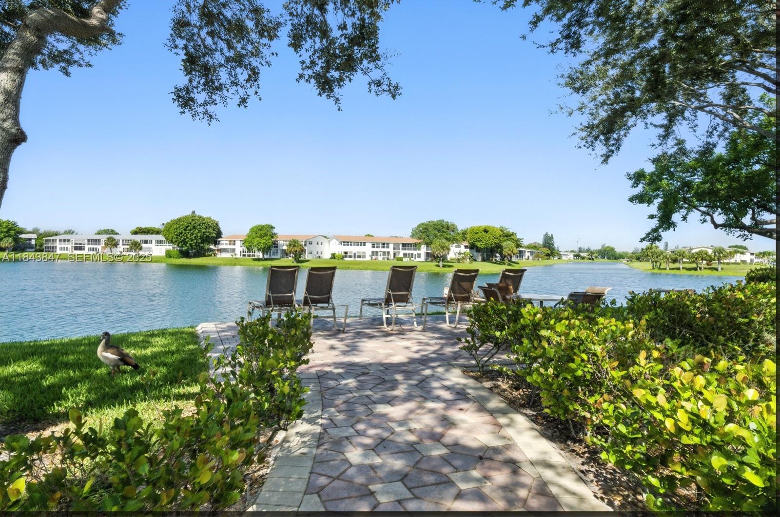 CENTURY VILLAGE - SOMERSET - Residential