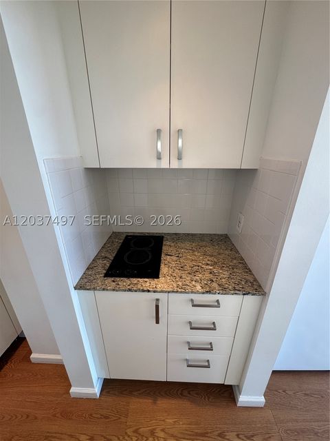 Tiny photo for 700 Biltmore Way #916, Coral Gables, FL 33134 (MLS # A12037497)