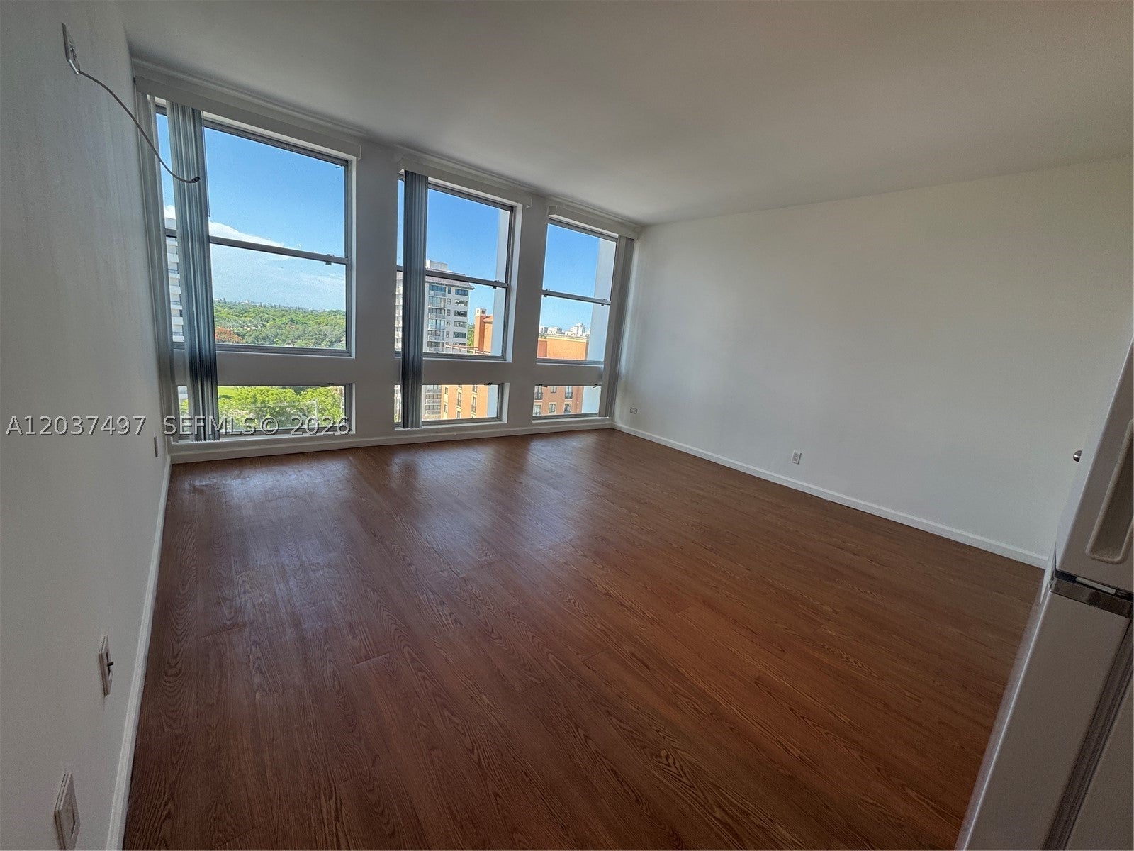 700 Biltmore Way 916