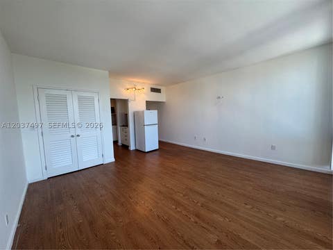 Tiny photo for 700 Biltmore Way #916, Coral Gables, FL 33134 (MLS # A12037497)