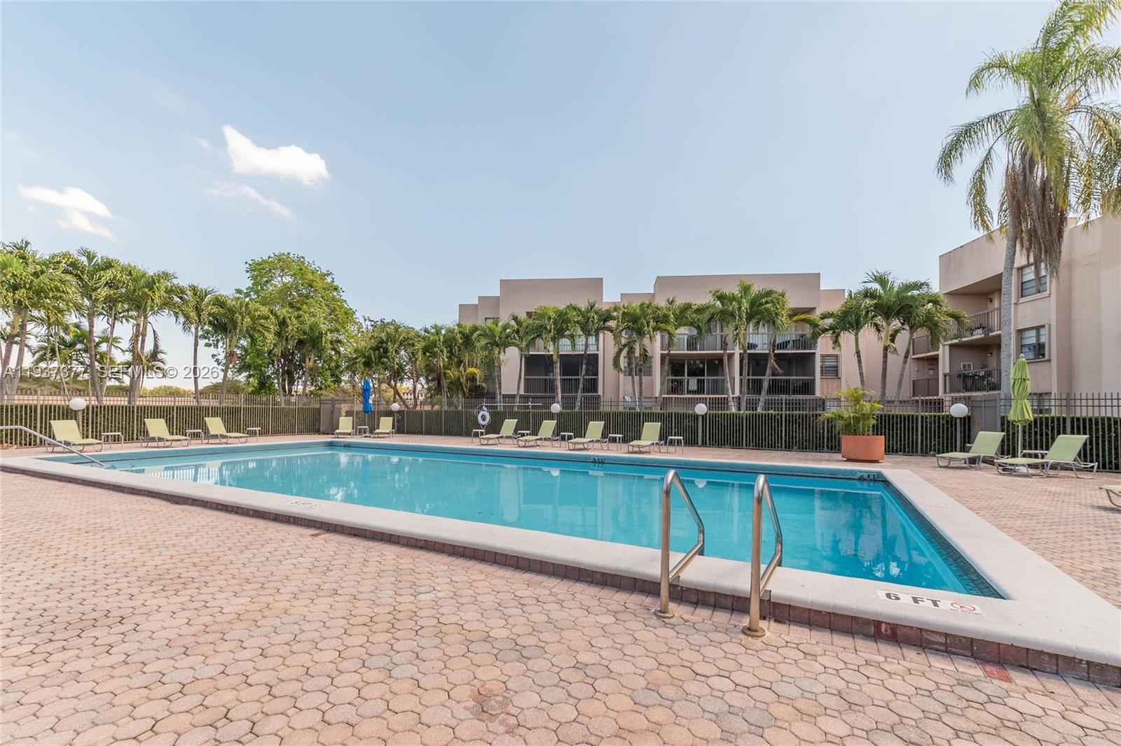 THE GARDENS OF KENDALL - Residential Lease