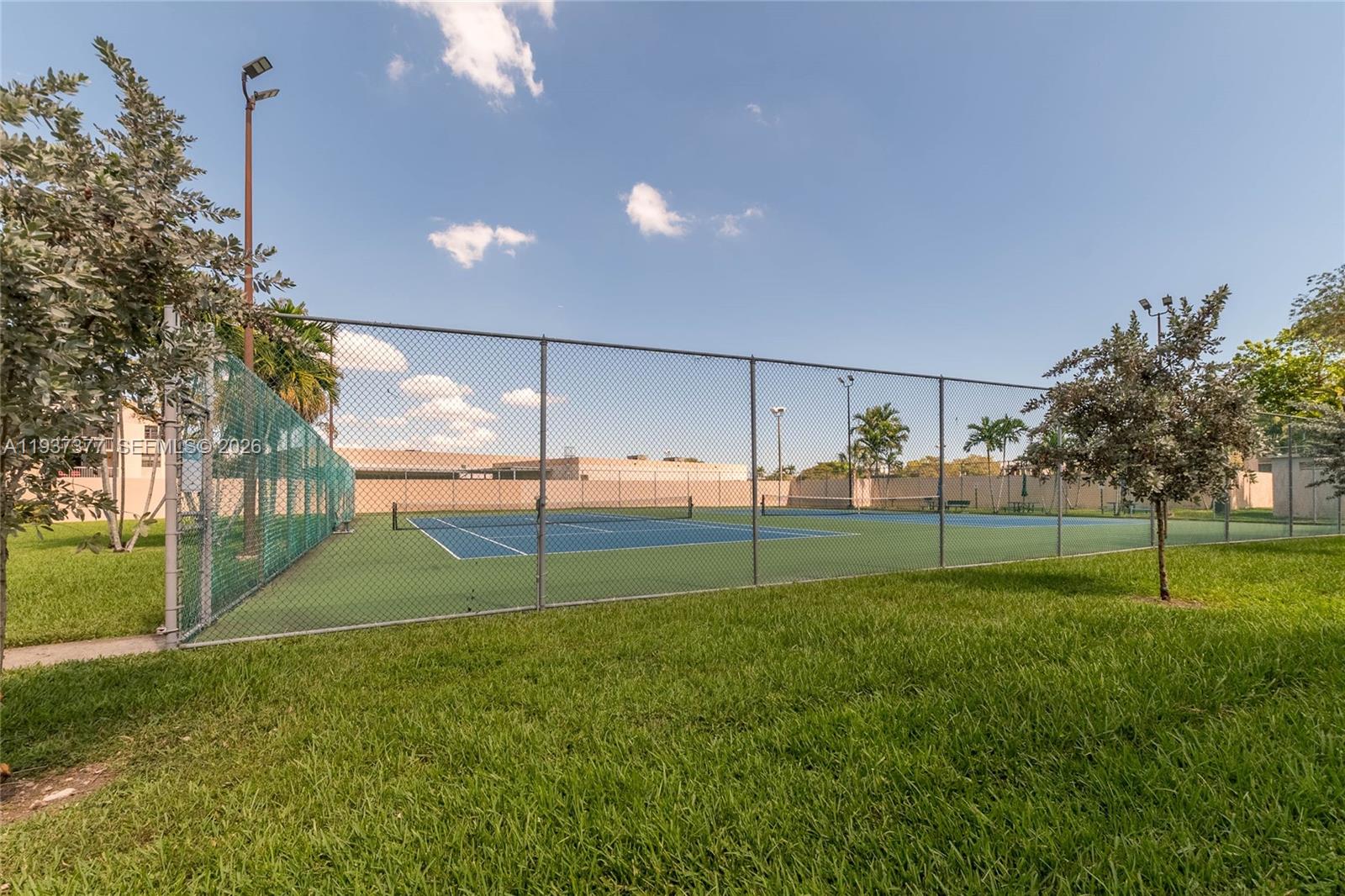 THE GARDENS OF KENDALL - Residential Lease