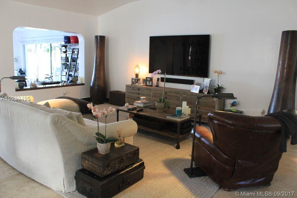 BISCAYNE POINT - Residential Lease