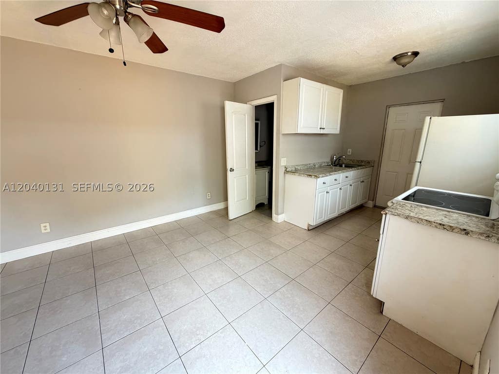 Photo of 6012 SW 38th St #4, Miramar, FL 33023 (MLS # A12040131)