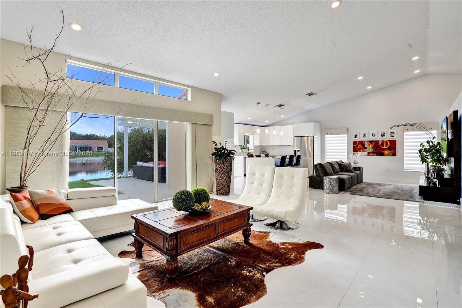 FLAMINGO ESTATES - Residential Lease