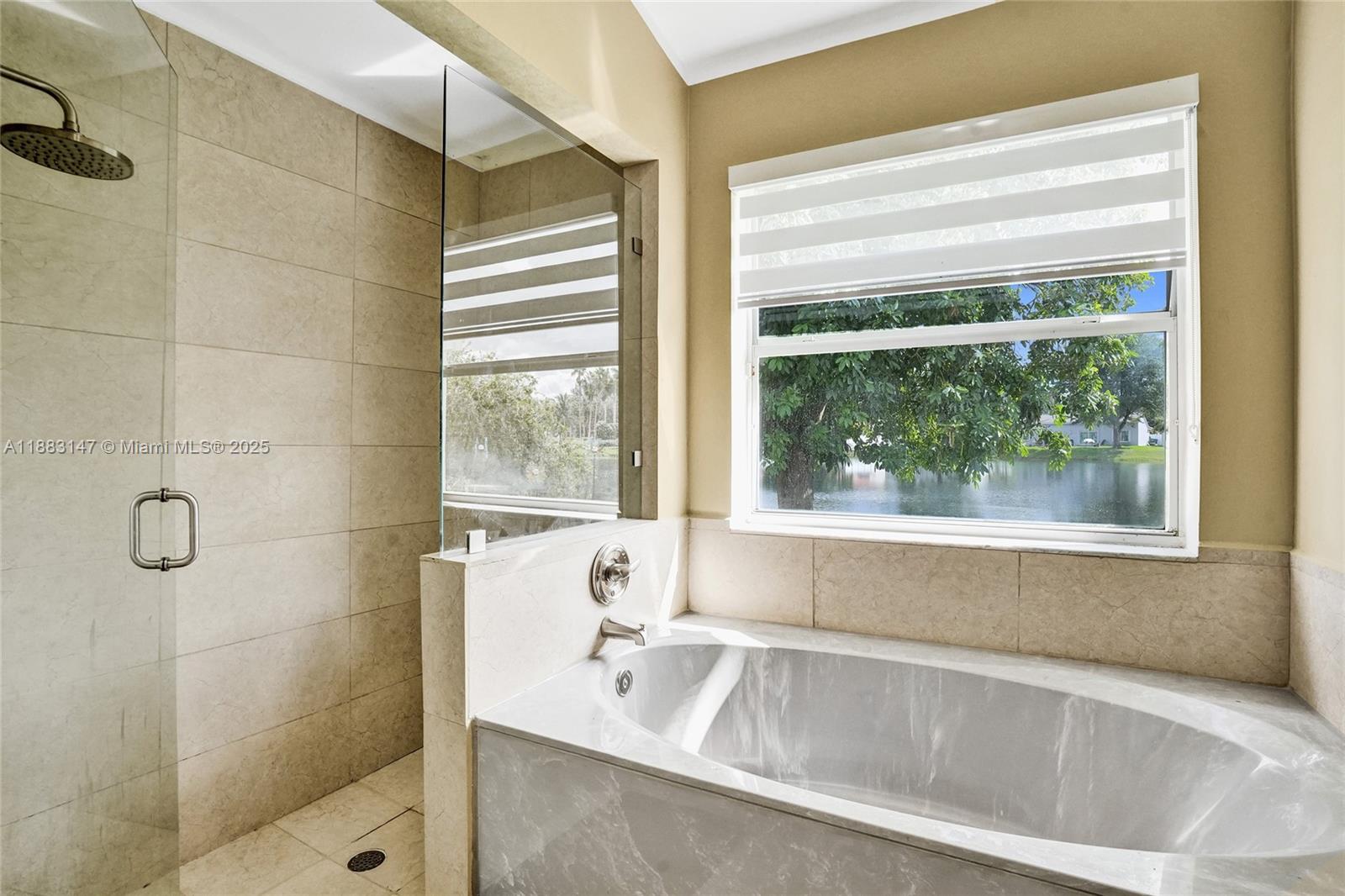 FLAMINGO ESTATES - Residential Lease