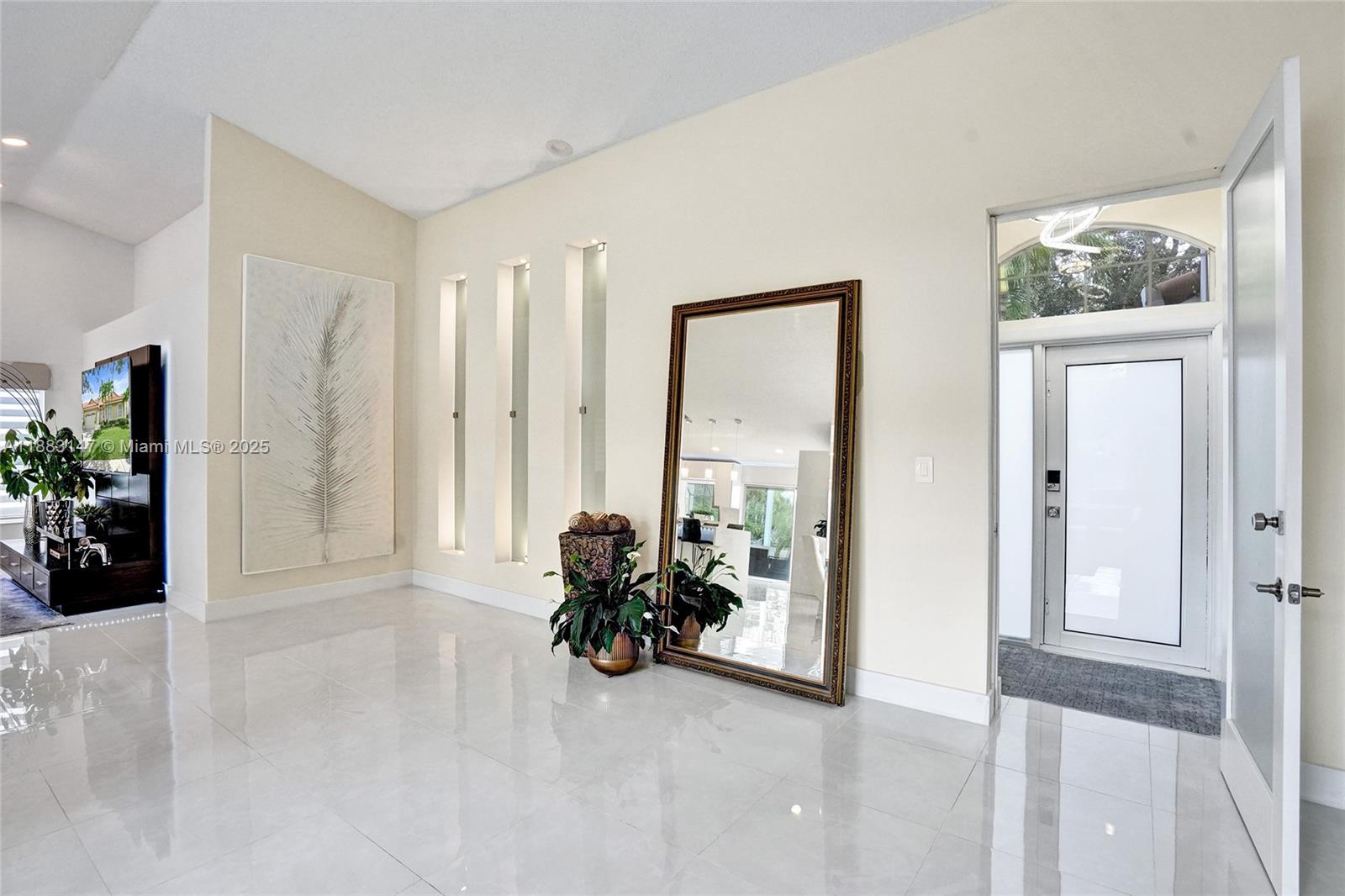 FLAMINGO ESTATES - Residential Lease