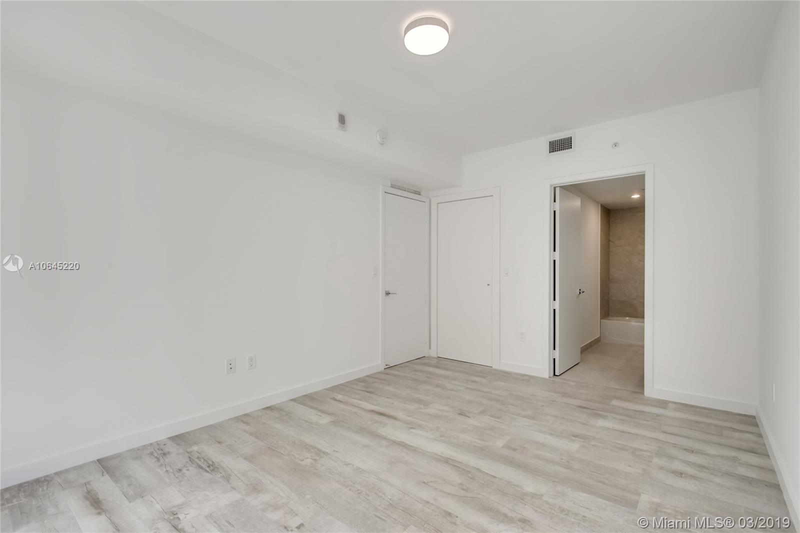 ARIA ON THE BAY CONDO - Residential Lease