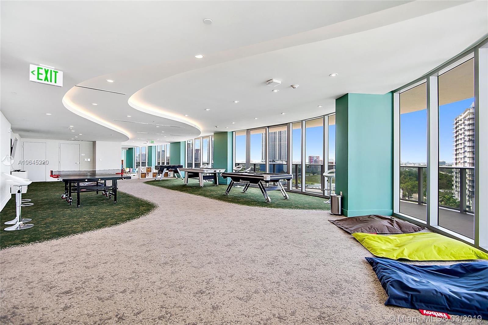 ARIA ON THE BAY CONDO - Residential Lease