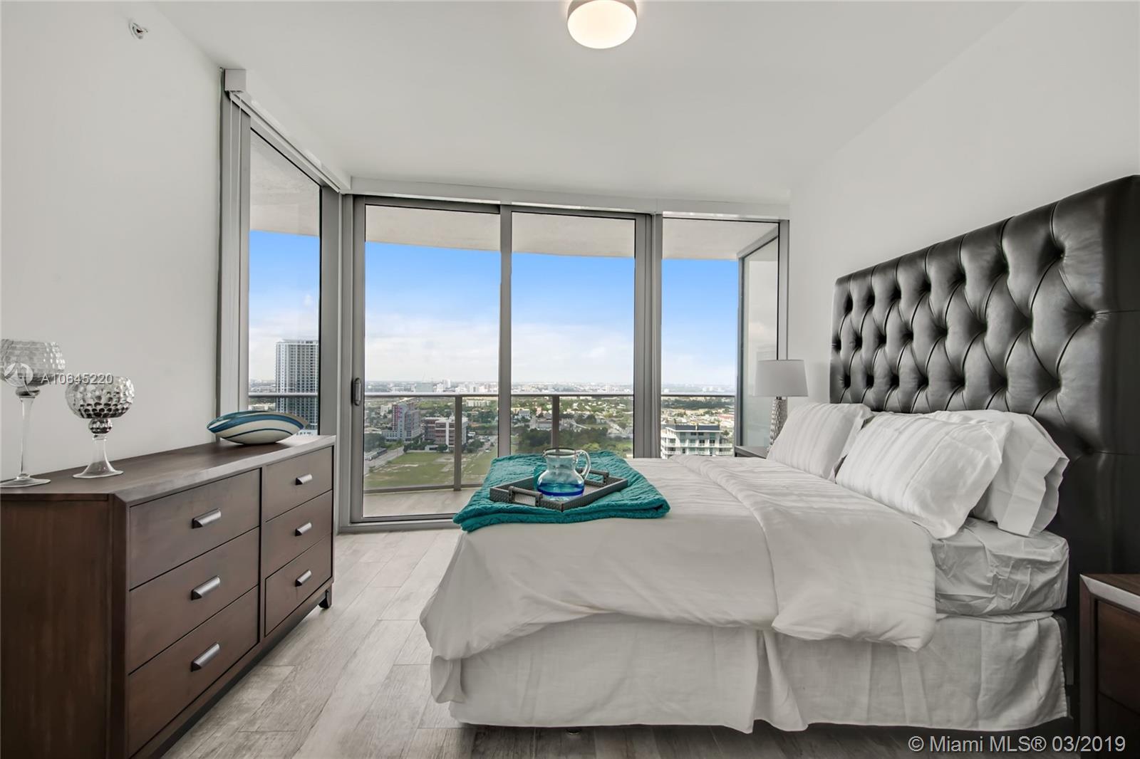 ARIA ON THE BAY CONDO - Residential Lease