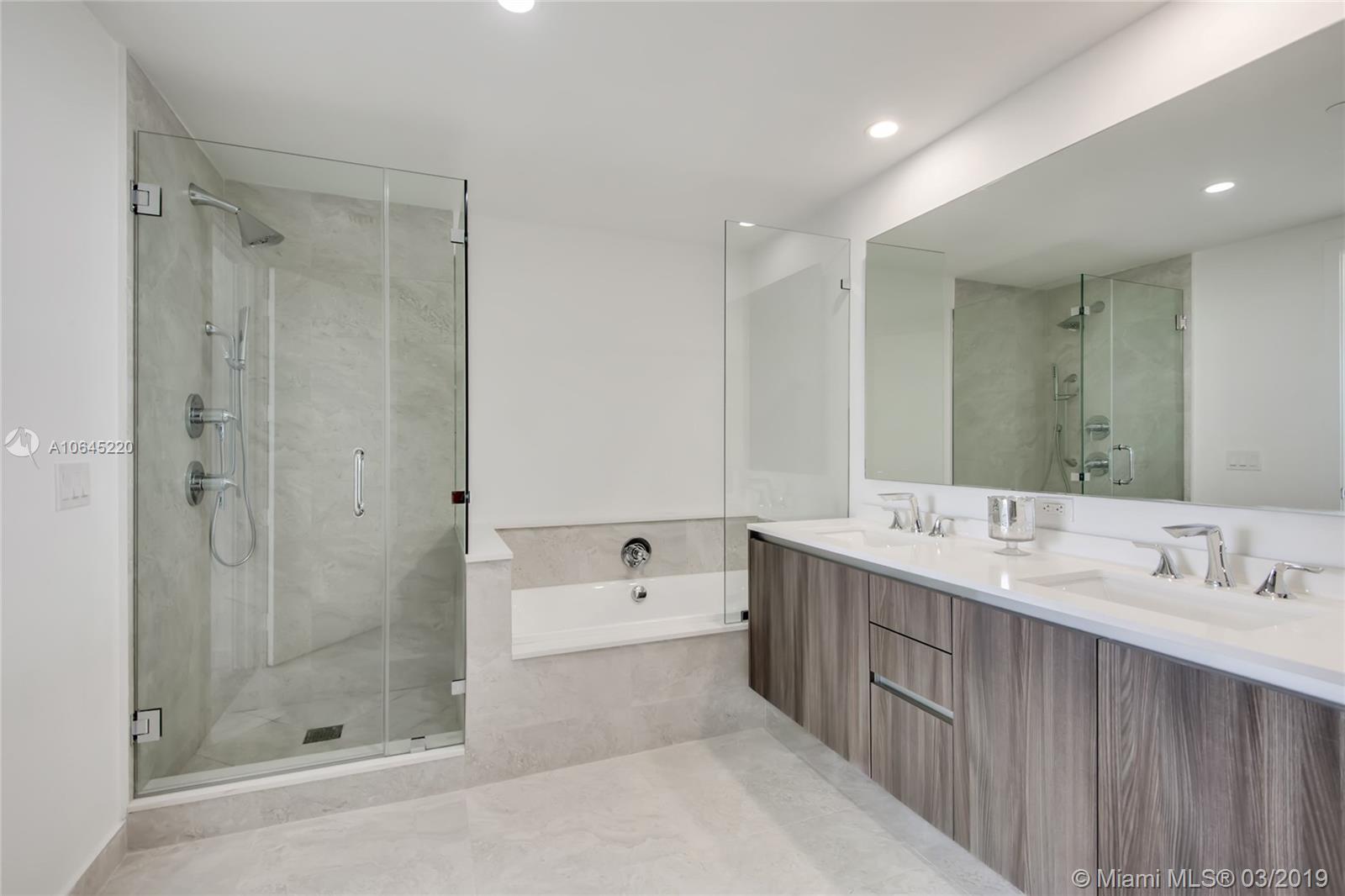 ARIA ON THE BAY CONDO - Residential Lease