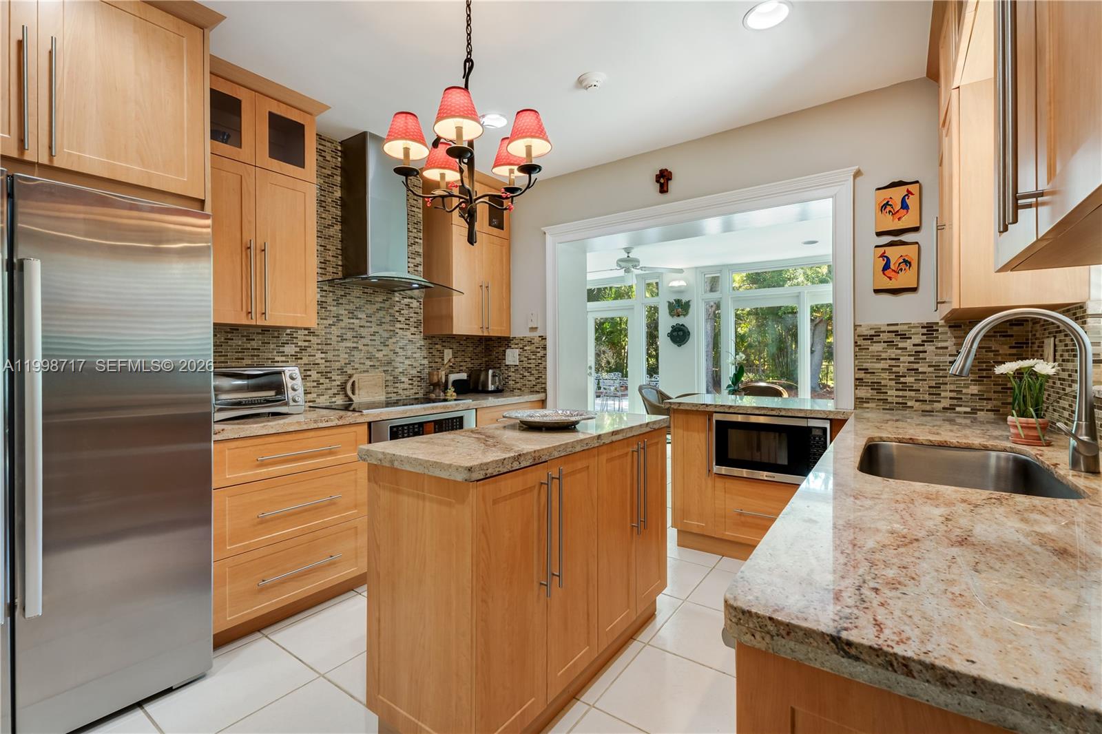 PATRICIA MANOR - Residential