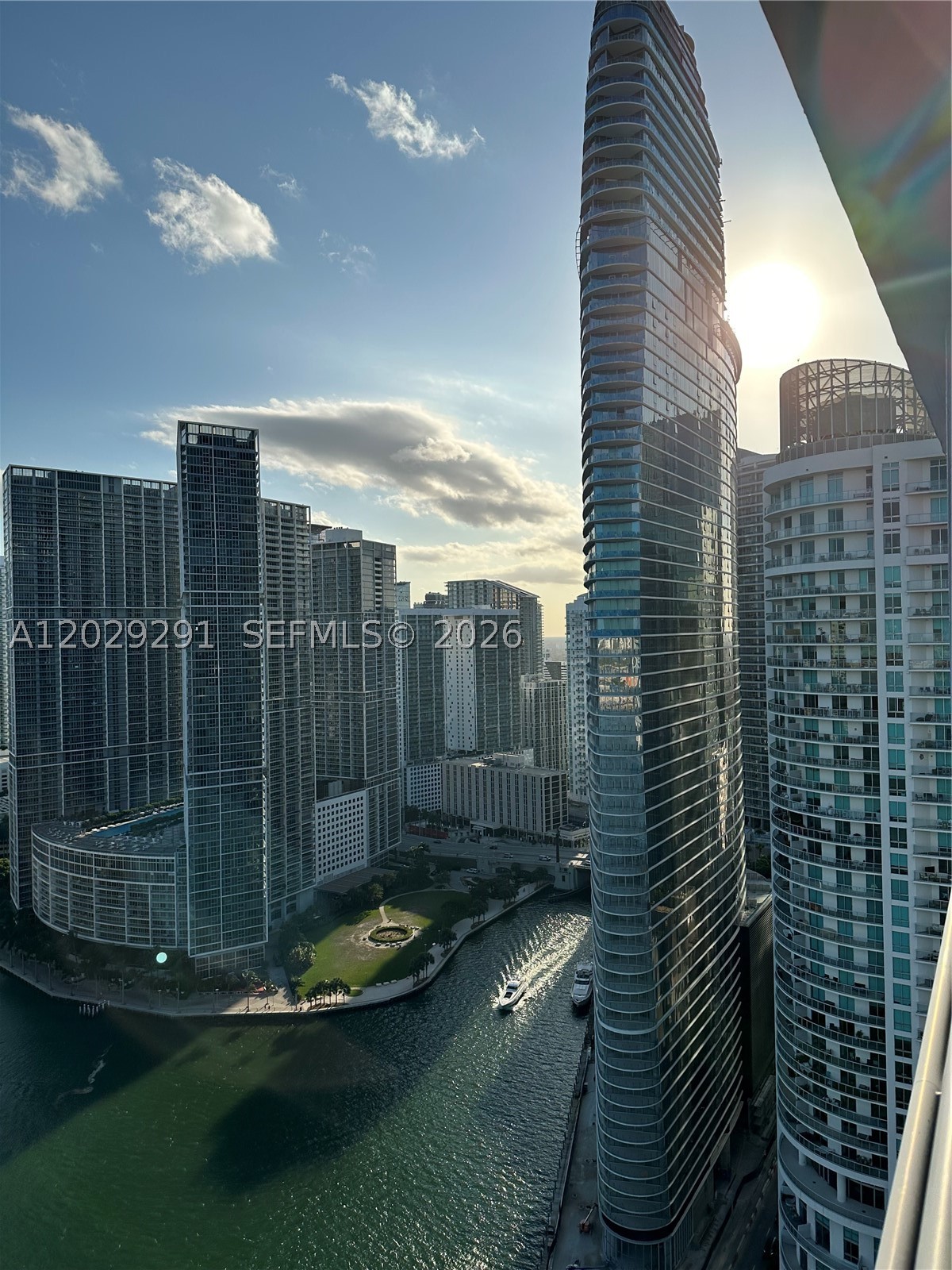 325 S Biscayne Blvd 4119