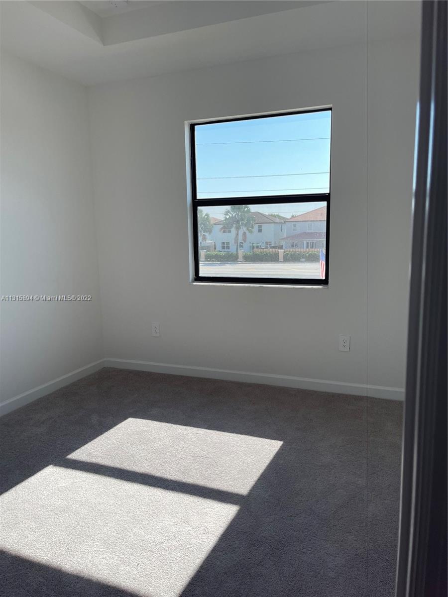 CORSICA - Residential Lease