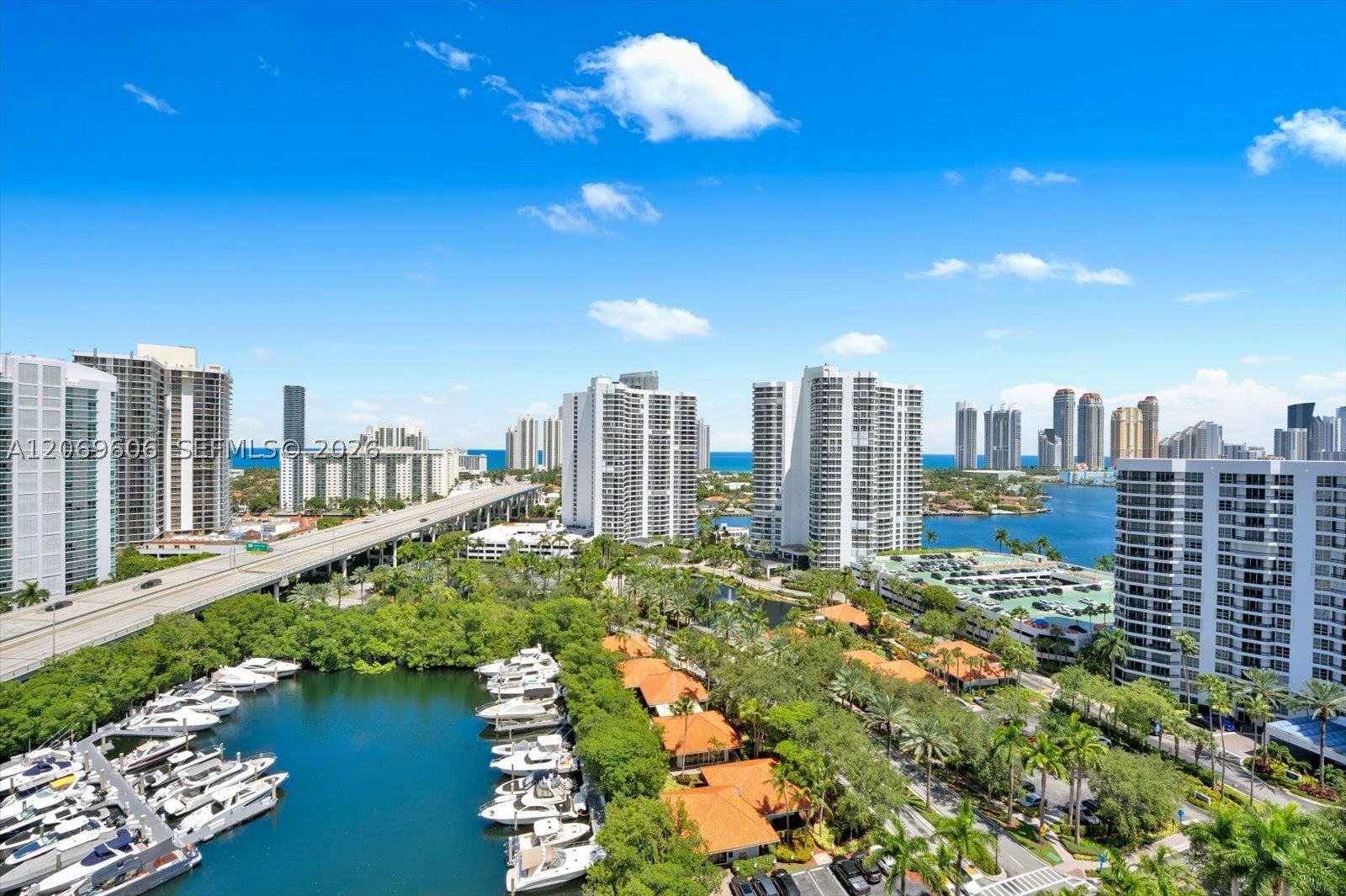 3500 Mystic Pointe Dr 2107