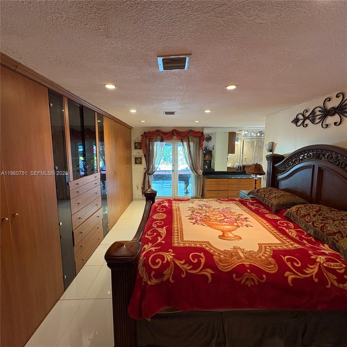 COUNTRY CLUB EST SEC 2 AM - Residential