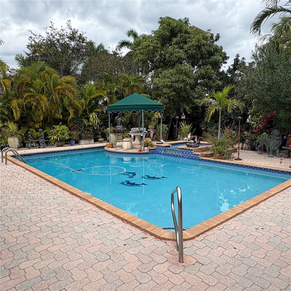 COUNTRY CLUB EST SEC 2 AM - Residential