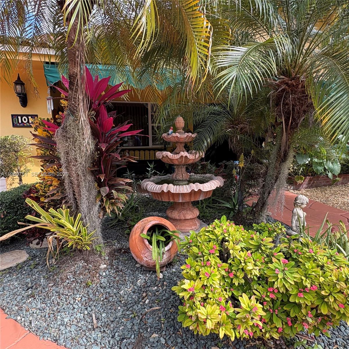 COUNTRY CLUB EST SEC 2 AM - Residential