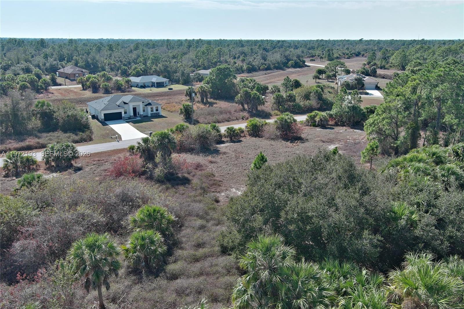 PORT CHARLOTTE - Land