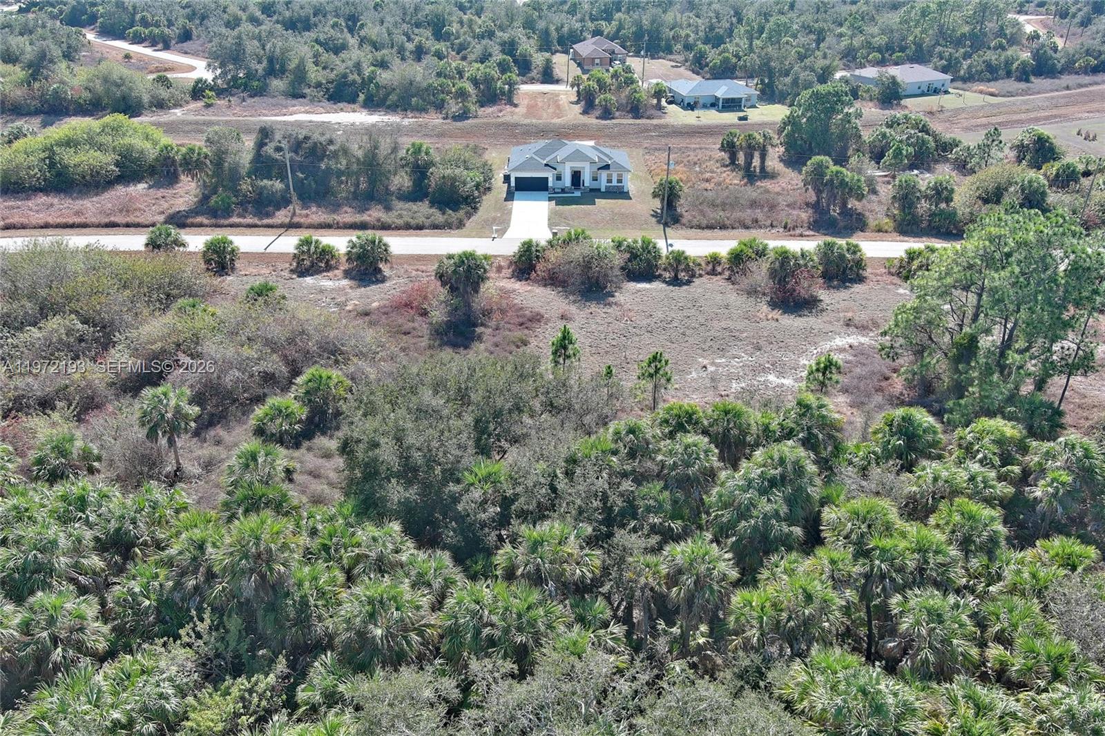 PORT CHARLOTTE - Land