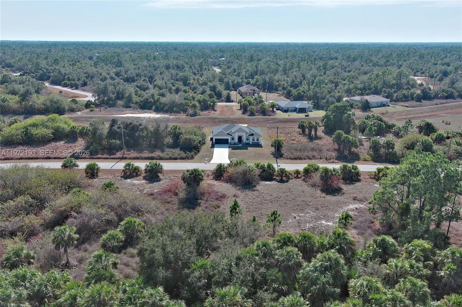 PORT CHARLOTTE - Land