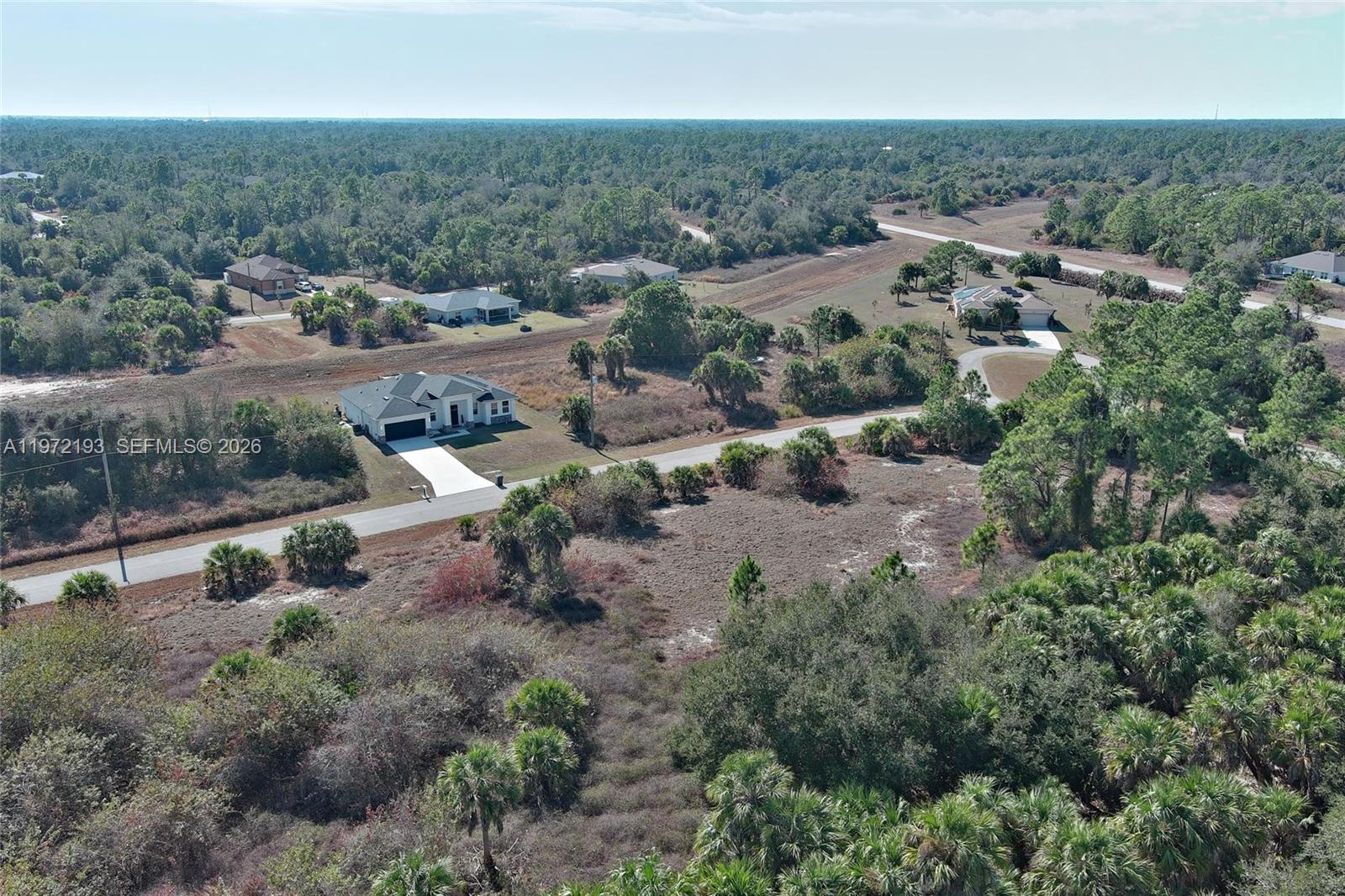 PORT CHARLOTTE - Land