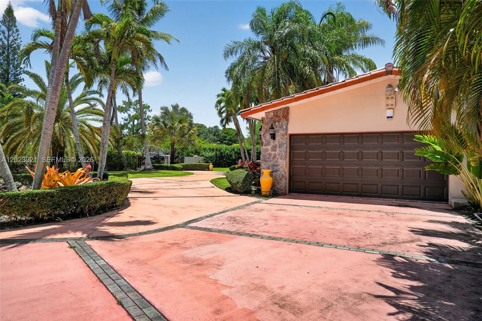 RANCH ACRE HOMES - Residential