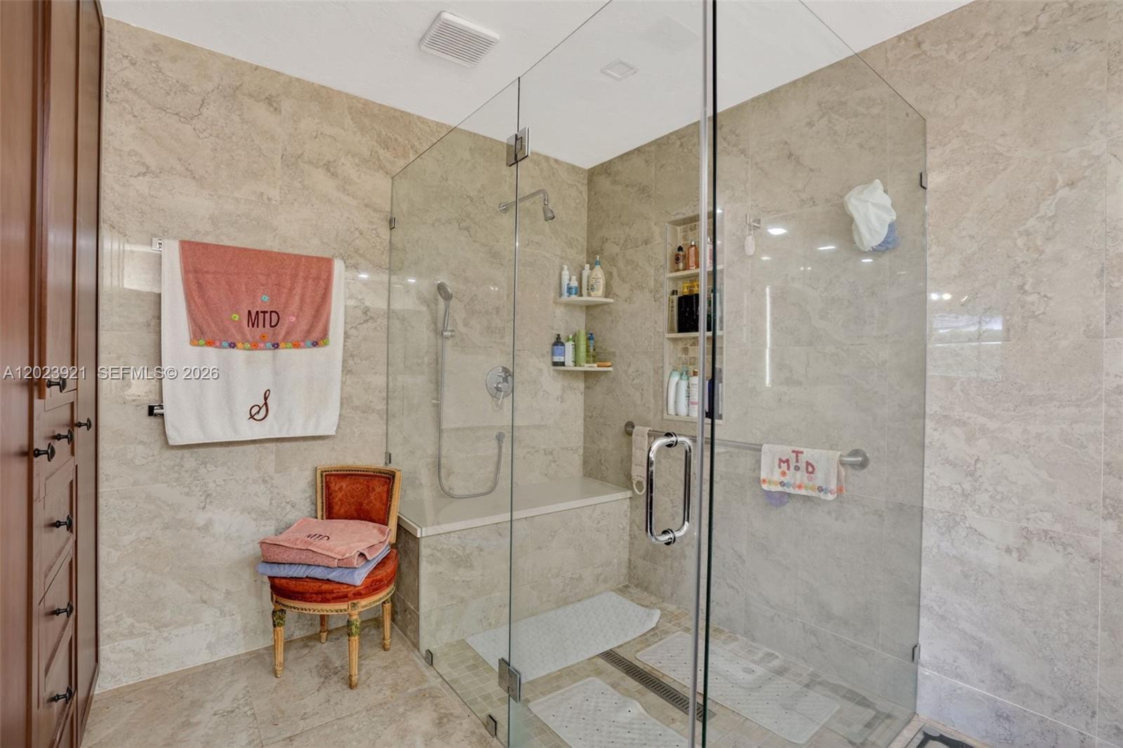 RANCH ACRE HOMES - Residential