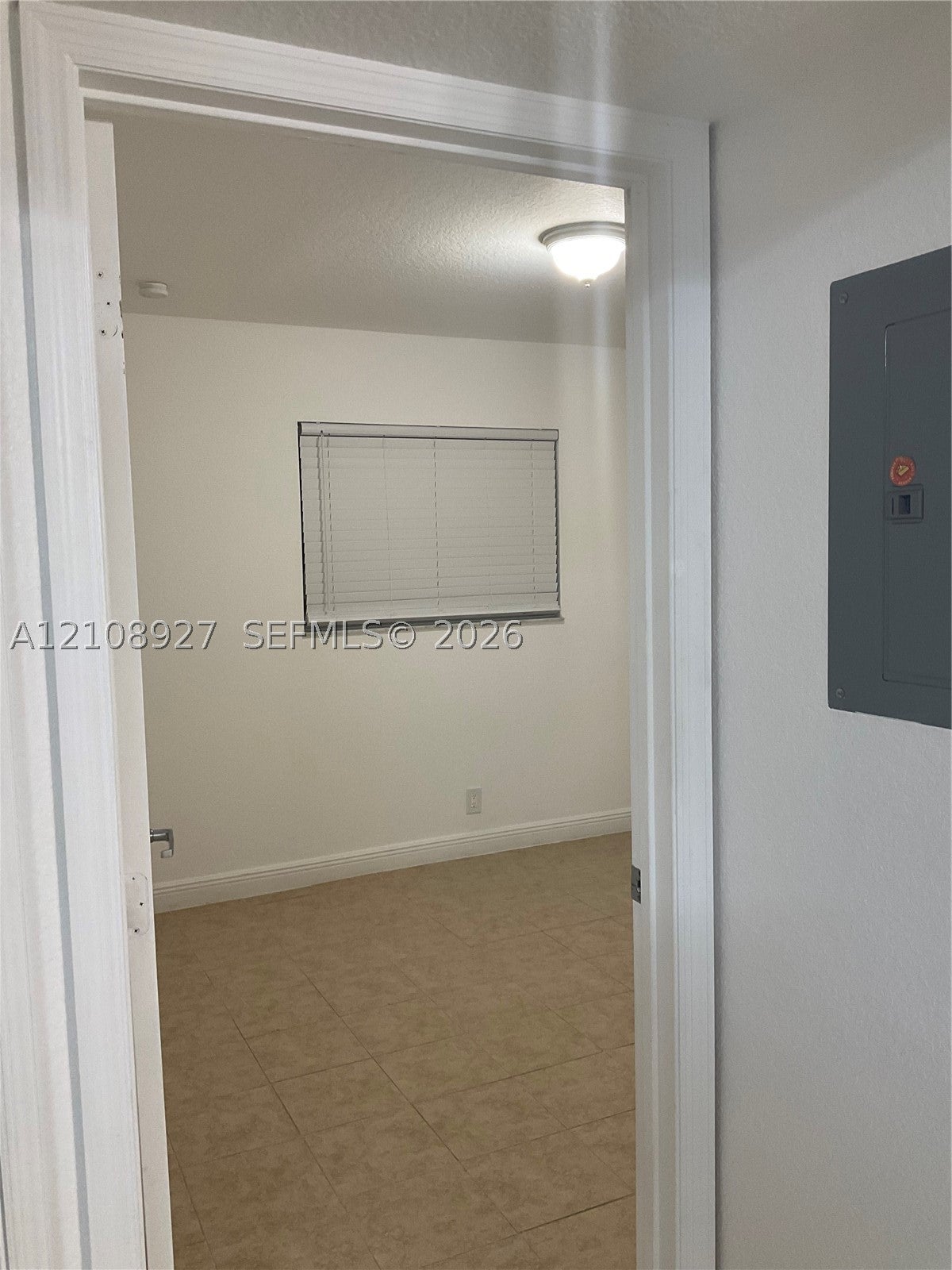 110 SE 2nd St 110