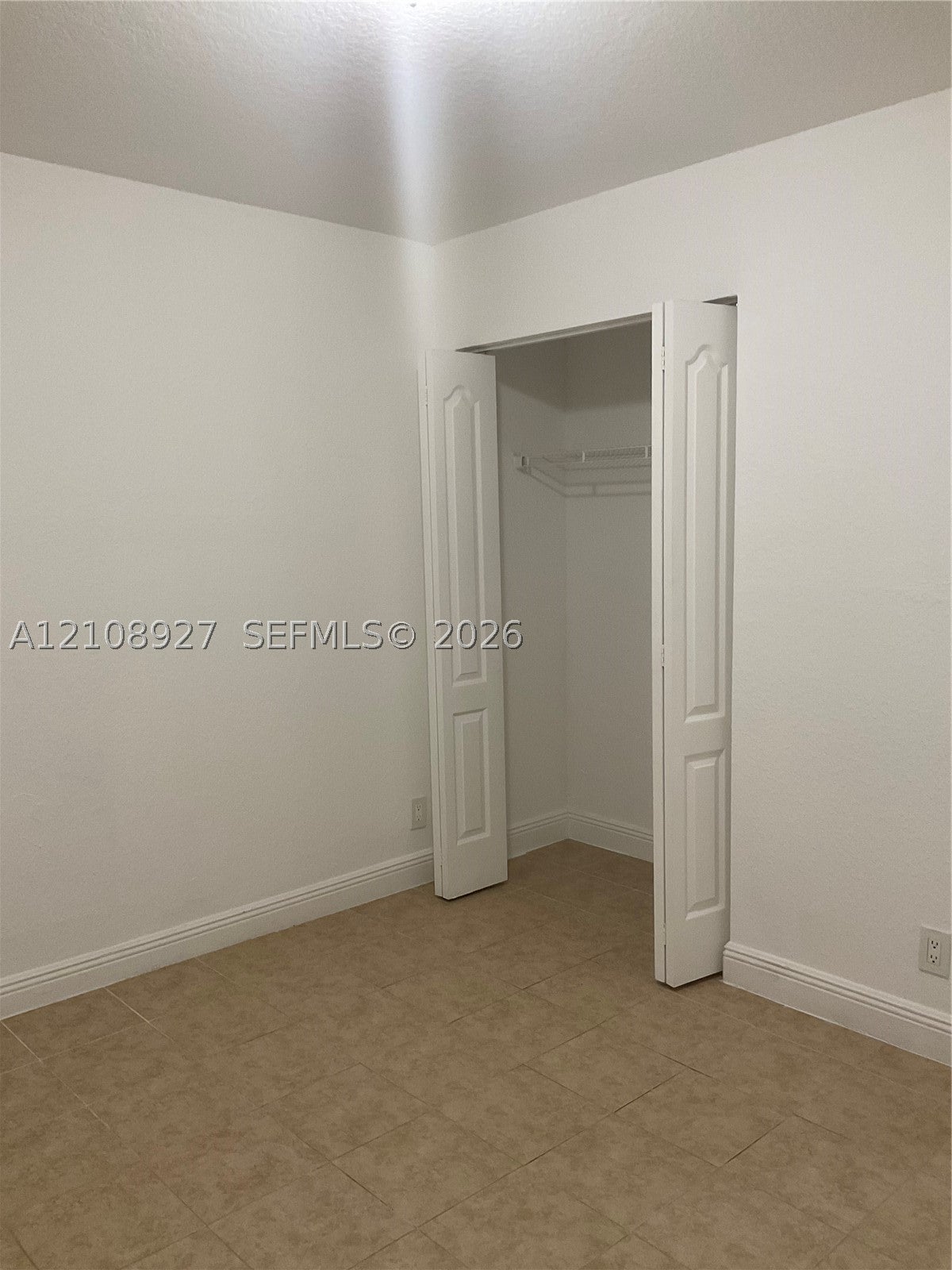 110 SE 2nd St 110