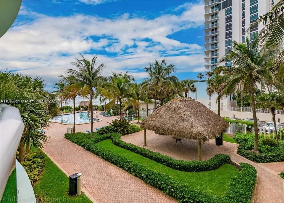 TIDES ON HOLLYWOOD BEACH - Residential