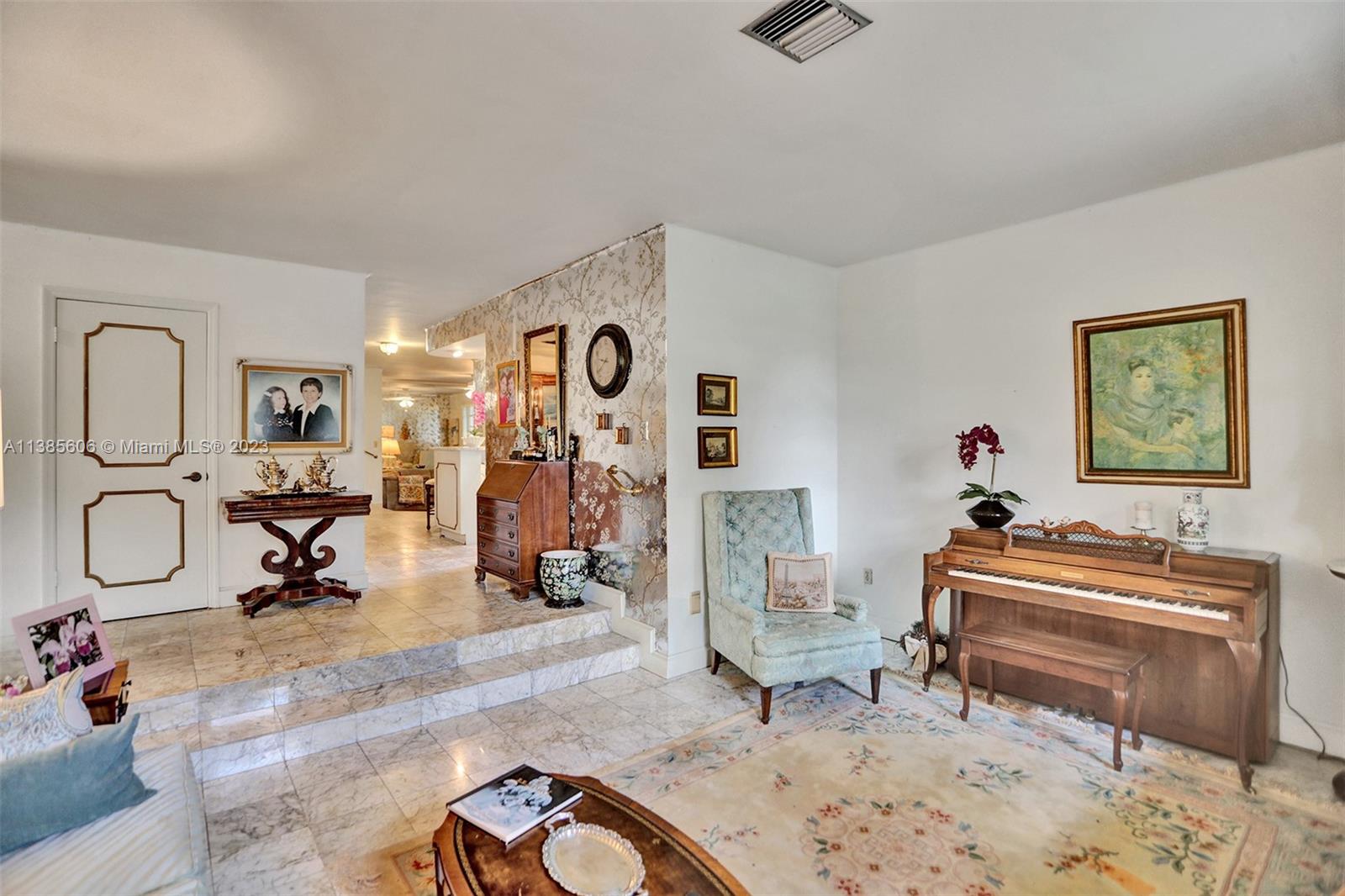 CORAL GABLES SEC C - Residential