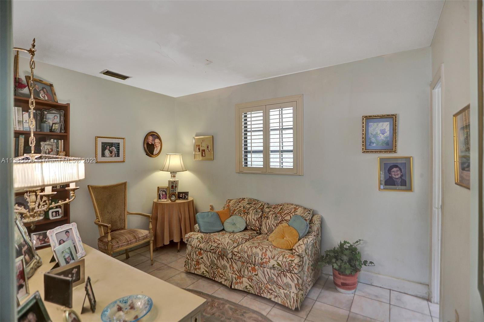 CORAL GABLES SEC C - Residential