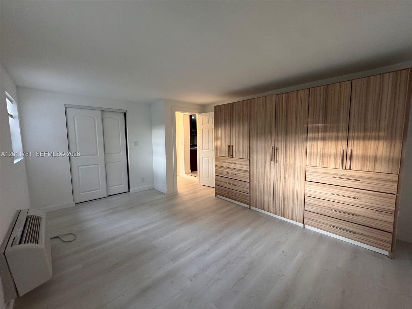 HOLLYWOOD BEACH GARDENS - Residential Income