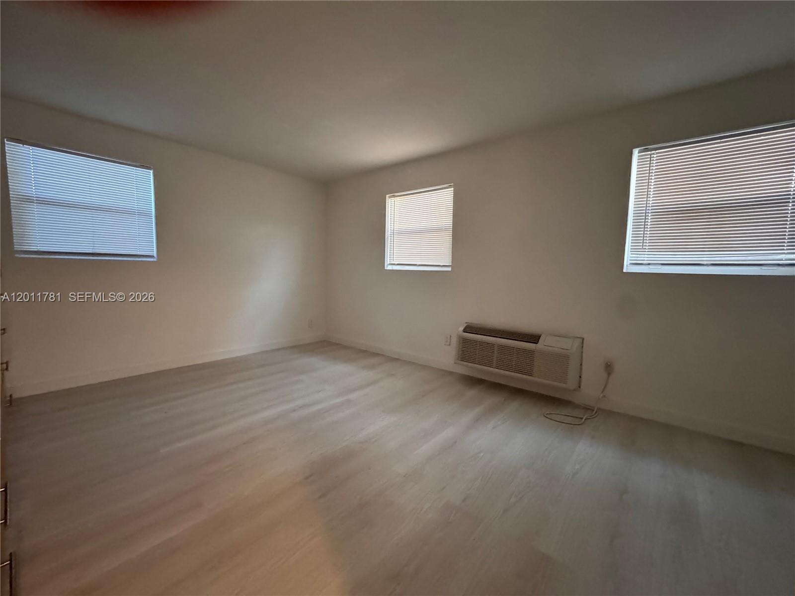 HOLLYWOOD BEACH GARDENS - Residential Income