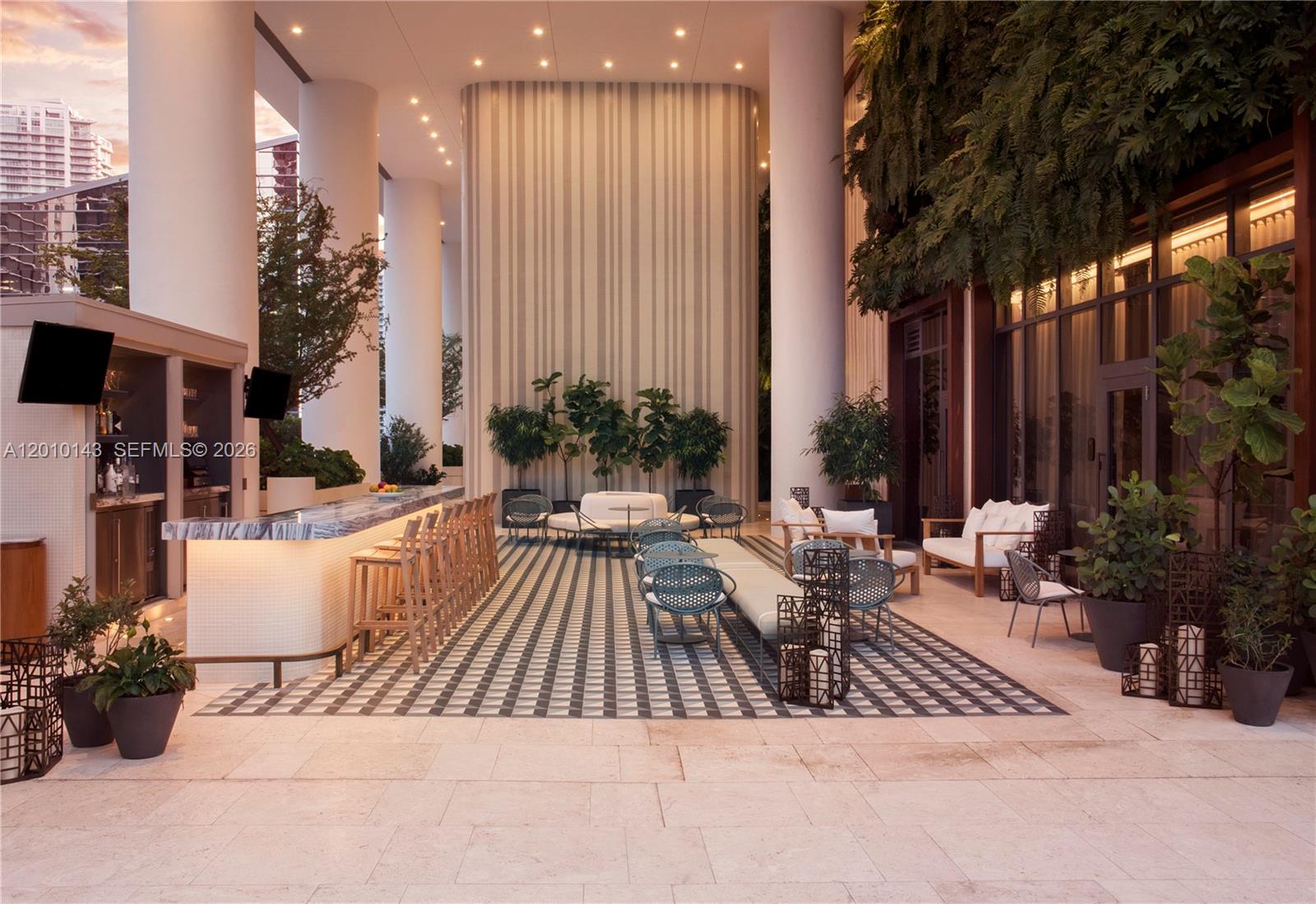 801 SMA RESIDENCES CONDO - Residential