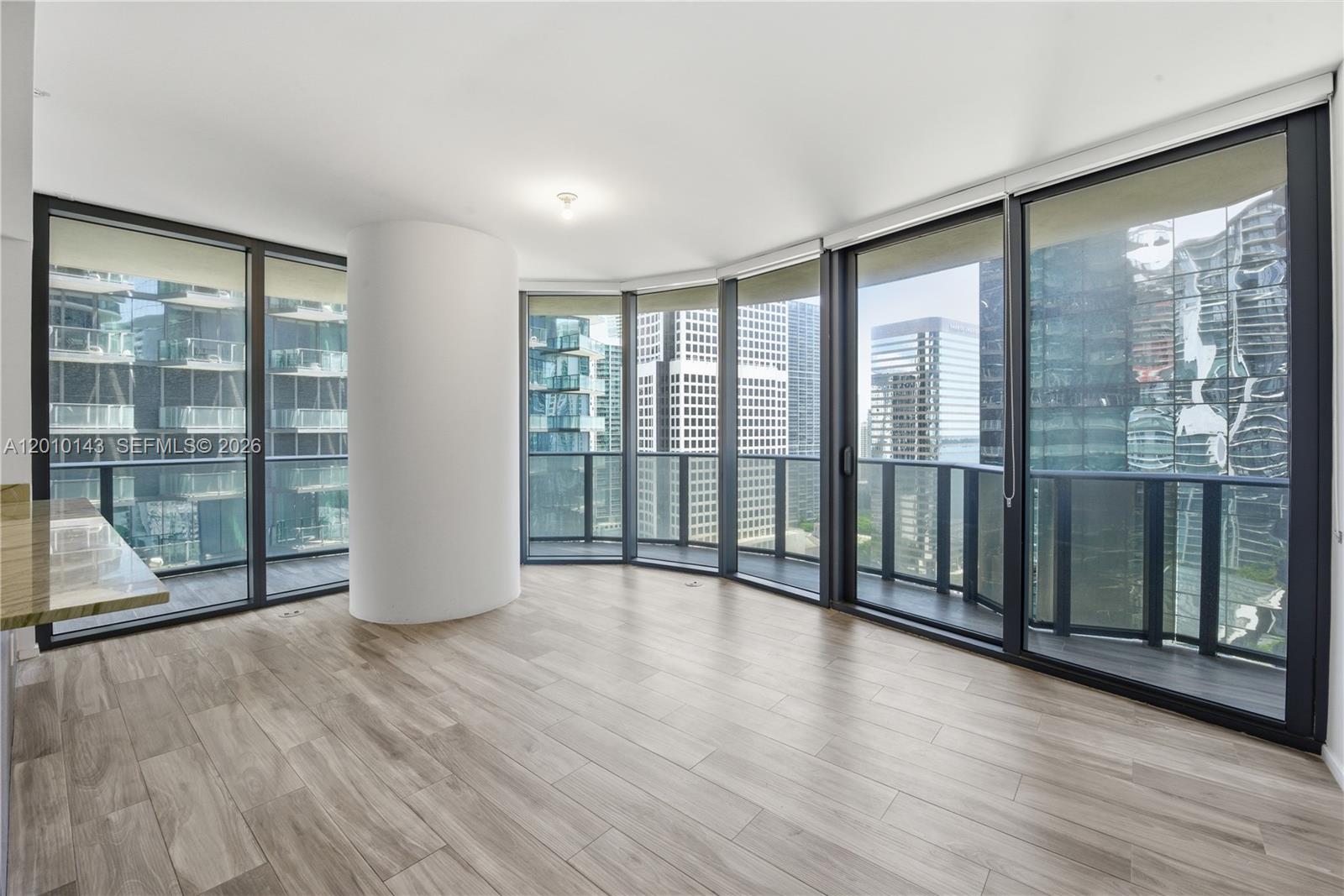 801 SMA RESIDENCES CONDO - Residential