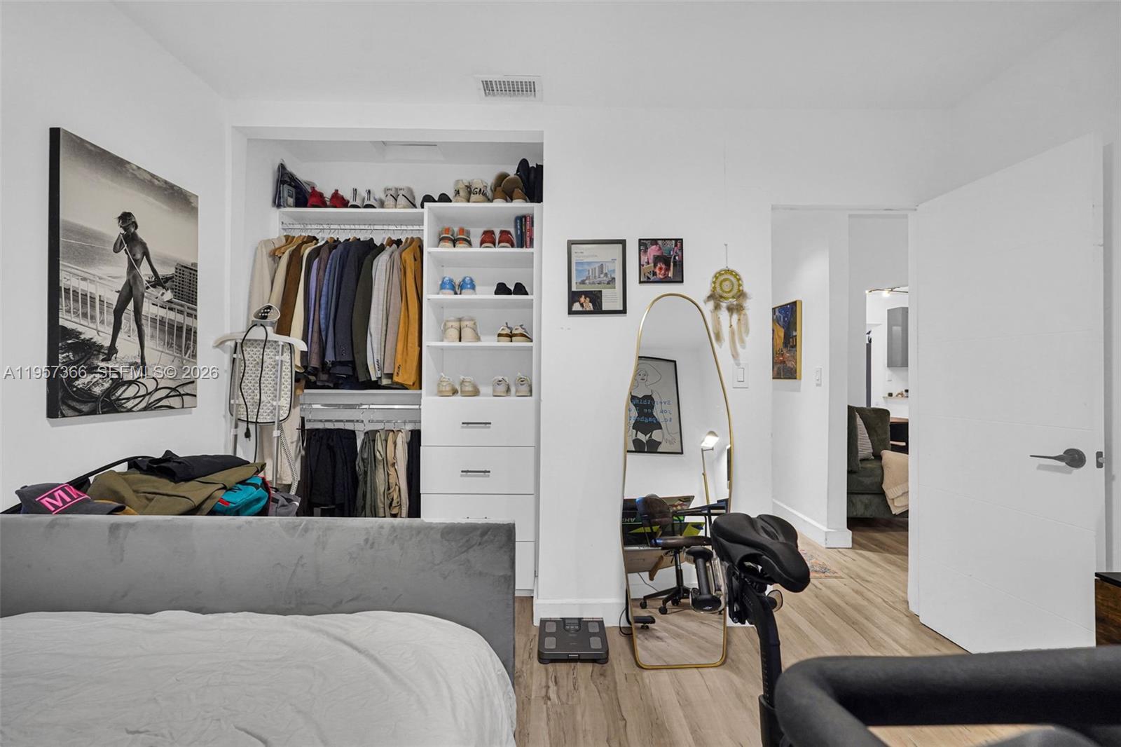 COLUMBIA PARK CORR PL - Residential Lease