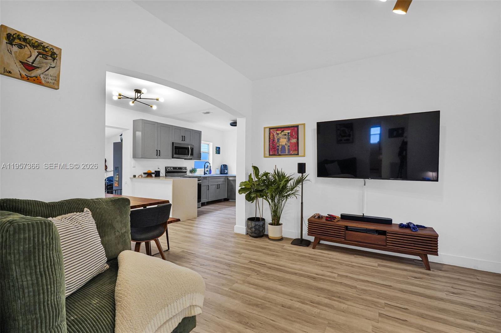 COLUMBIA PARK CORR PL - Residential Lease