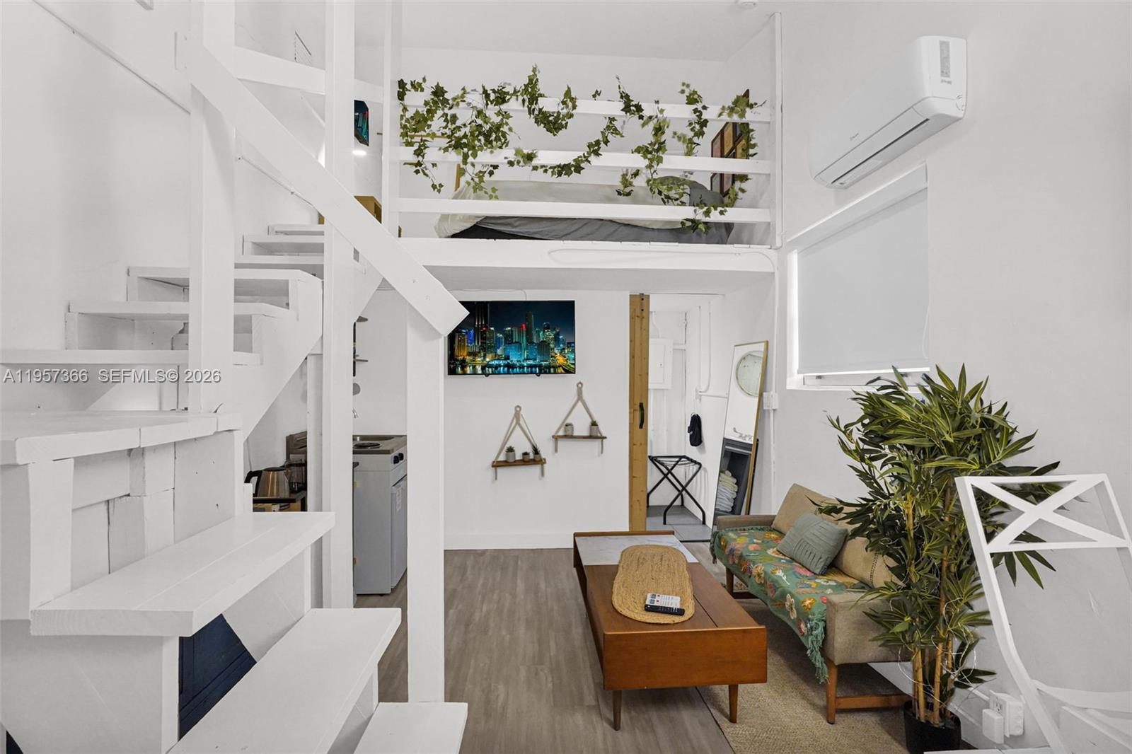 COLUMBIA PARK CORR PL - Residential Lease