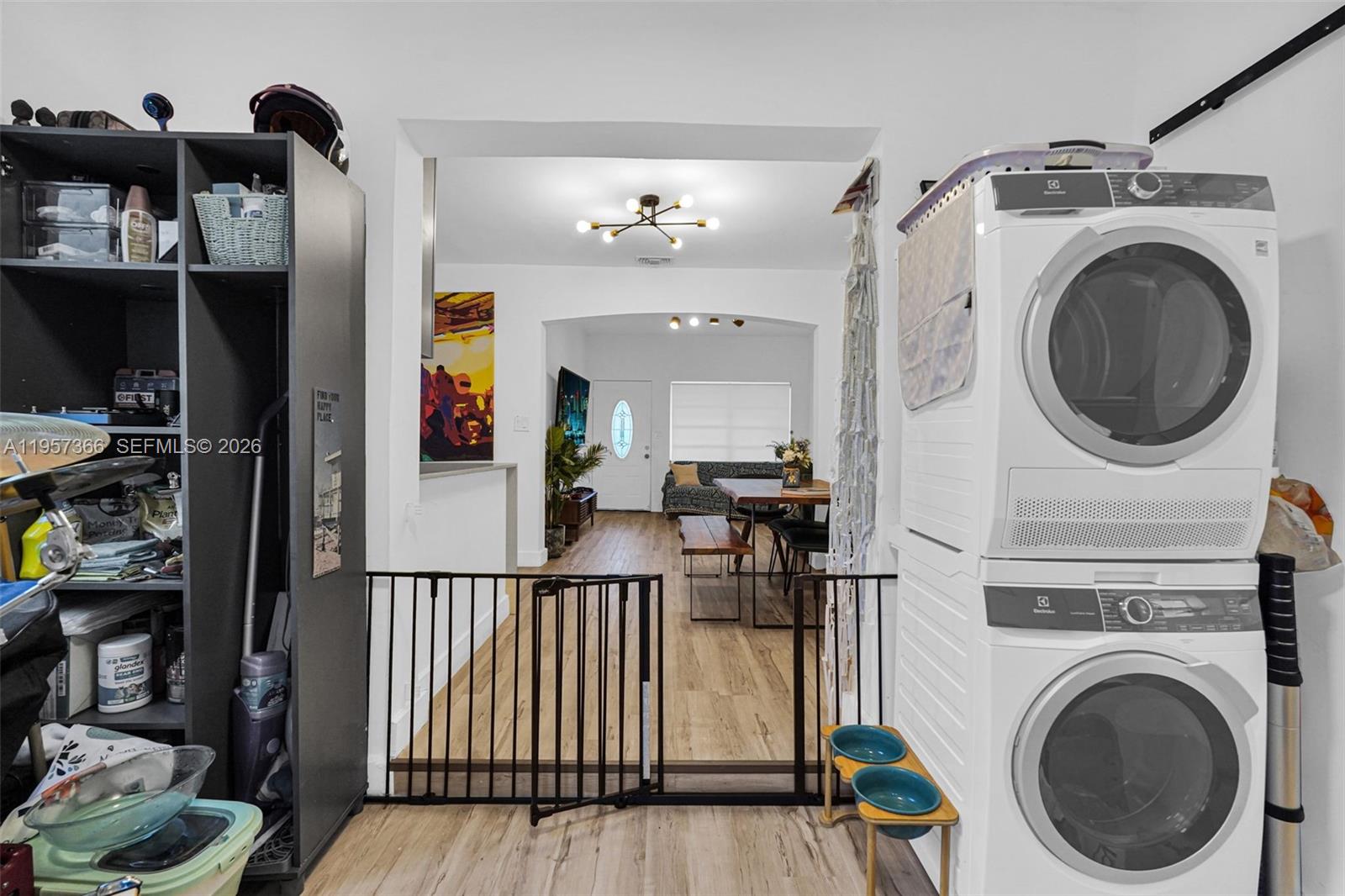 COLUMBIA PARK CORR PL - Residential Lease