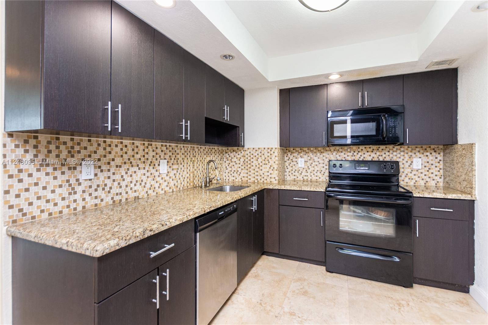 ARLEN HOUSE EAST CONDO - Residential