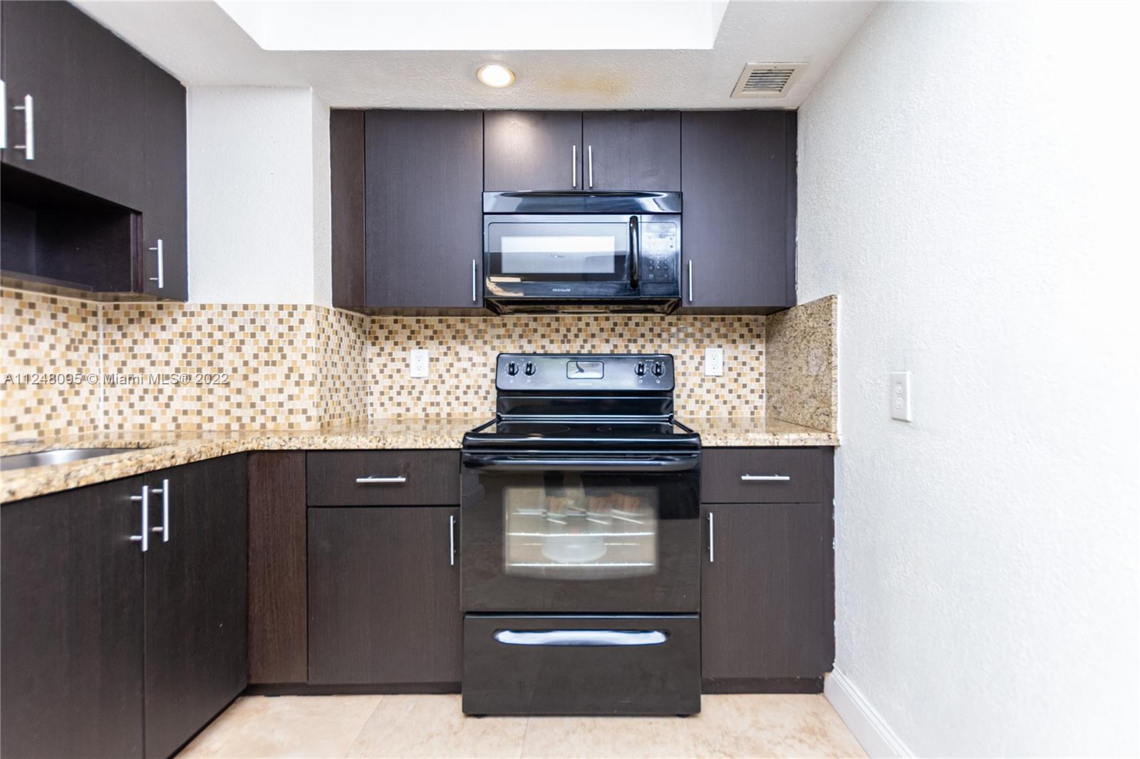 ARLEN HOUSE EAST CONDO - Residential