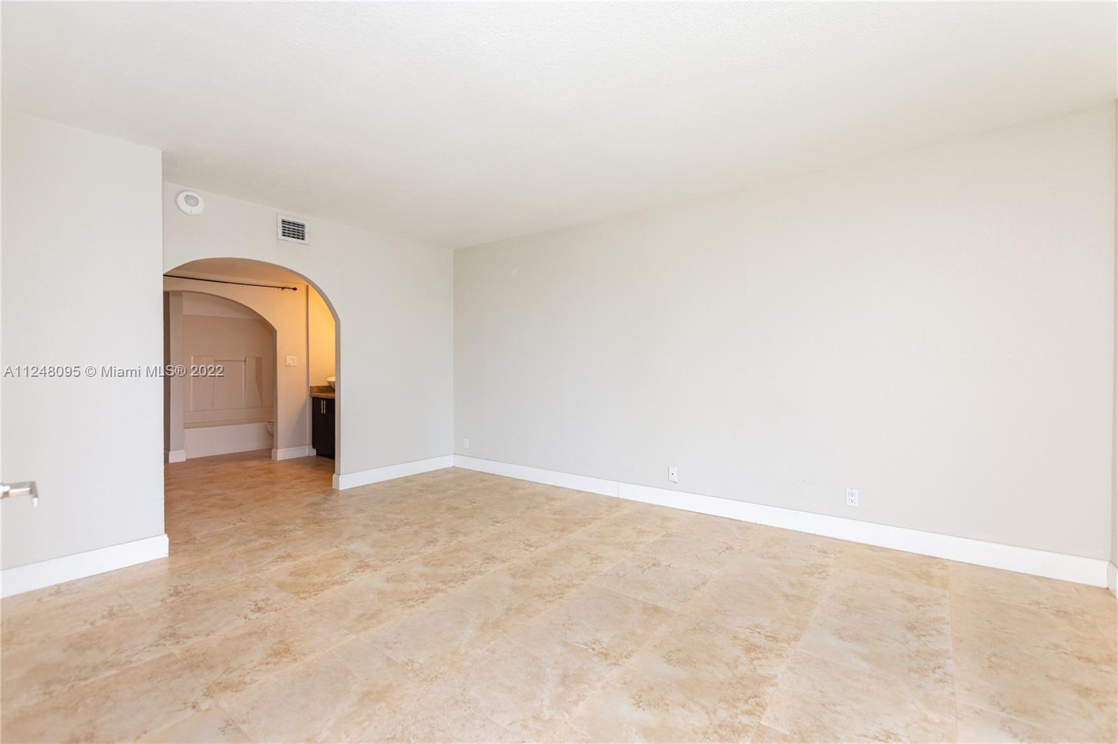 ARLEN HOUSE EAST CONDO - Residential