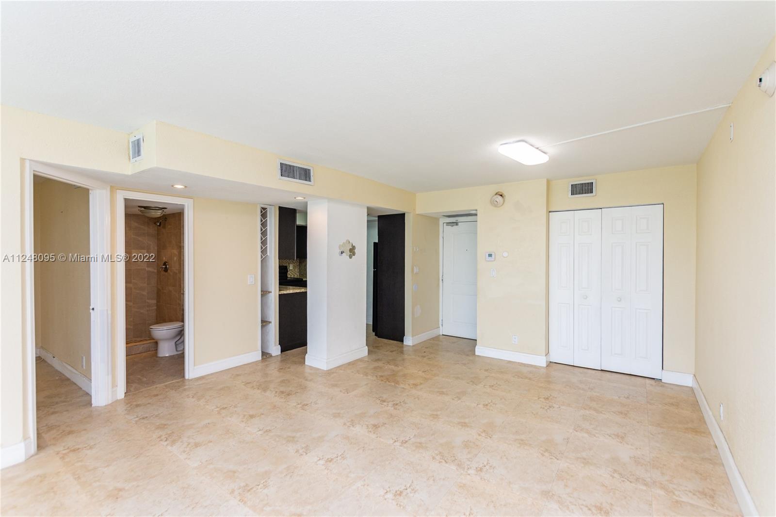 ARLEN HOUSE EAST CONDO - Residential